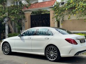 Xe Mercedes Benz C class C300 AMG 2017