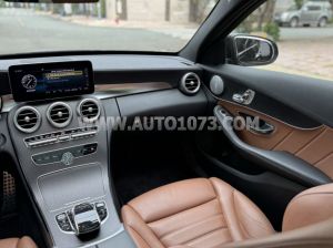 Xe Mercedes Benz C class C300 AMG 2021