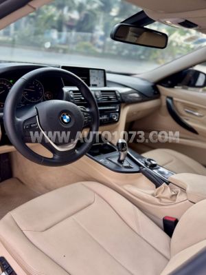 Xe BMW 3 Series 320i 2016