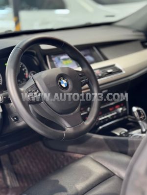 Xe BMW 5 Series 528i GT 2014